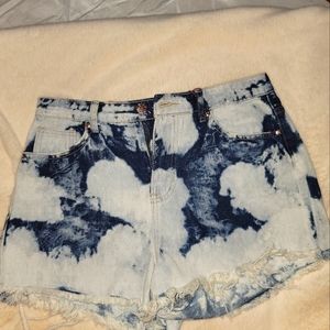 Denim Blvd LA shorts M blue/bleached denim fringed bottoms 5 pockets